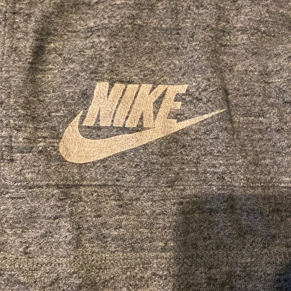 Nike shorts - Picture 2 of 4